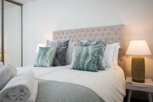 Fantastic 4-bed Apartment In Woolacombe With Pool