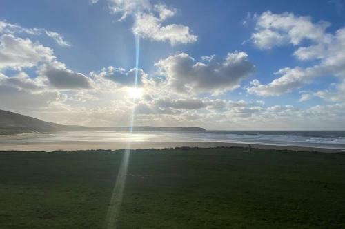 Fantastic 4-bed Apartment In Woolacombe With Pool