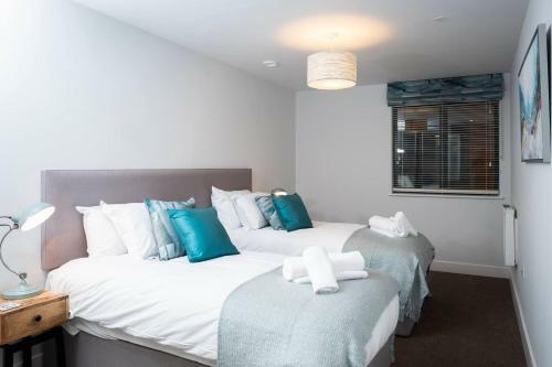 Fantastic 4-bed Apartment In Woolacombe With Pool