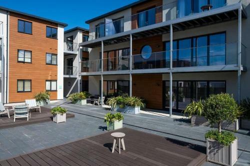Fantastic 4-bed Apartment In Woolacombe With Pool