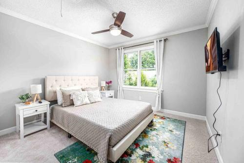 Villa Cozy Boho Kildaire Farms Home- Near Downtown