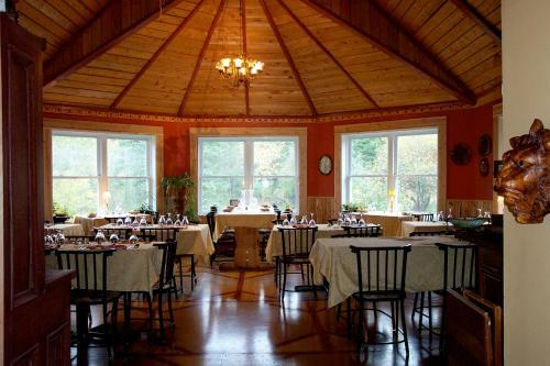 Posada Auberge Restaurant La Mara