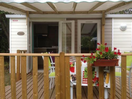 Camping Fr�d�ric Mistral