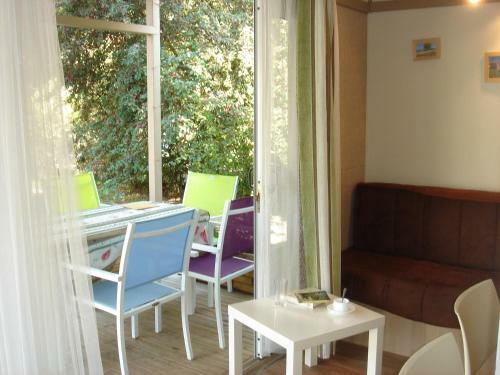 Camping Fr�d�ric Mistral