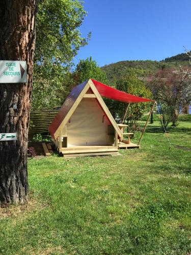 Camping Fr�d�ric Mistral