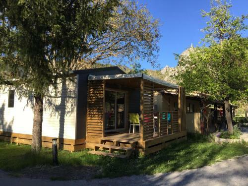 Camping Fr�d�ric Mistral