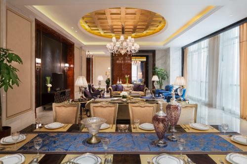 Hotel Wanda Realm Nanchang