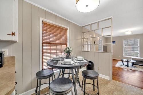 2br Duplex Near From Uptown Charlotte