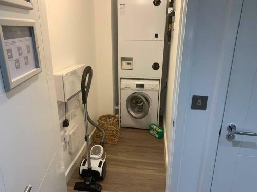 Stylish 1-bed Manhattan Apartment / Free Parking