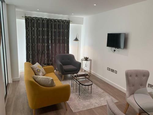 Stylish 1-bed Manhattan Apartment / Free Parking