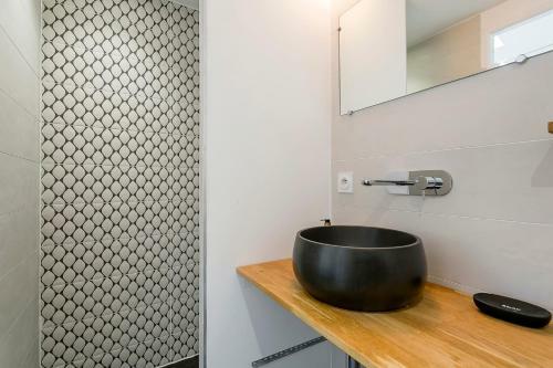Hamac Suites / La Fid�sienne / Luxe / Pool / Clim