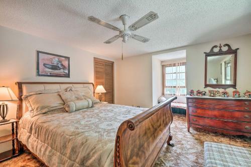 Pet-friendly Robbinsville Home, 2 Mi To Lake!