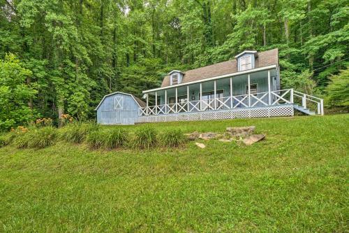Pet-friendly Robbinsville Home, 2 Mi To Lake!