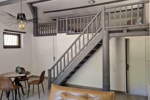 Villa L'archeraie_corps De Ferme R�nov� Avec Piscine