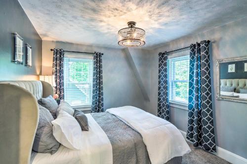 Bright Home With Outdoor Space Less Than 10 Mi To Dtwn!