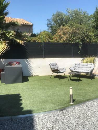 Apartamento Charmant Studio Dans Villa - Parking - Jardin