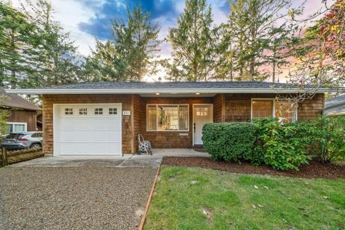 Coral Cottage Mca 832