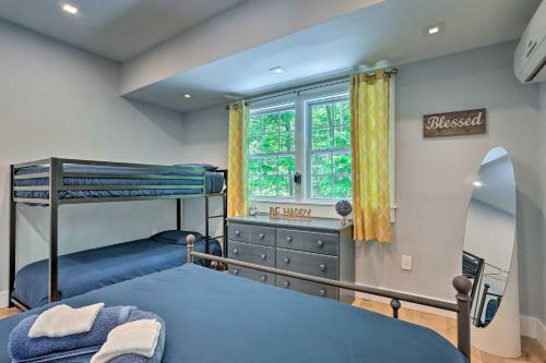 All-encompassing Cobalt Cottage With Game Room!