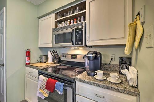 Apartamento Lake Harmony Condo With Community Beach Access!