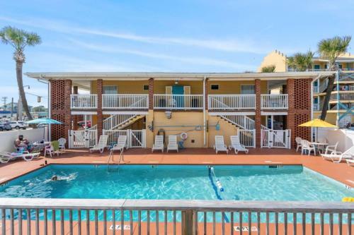 Apartamento Beachfront Studio With Heated Pool