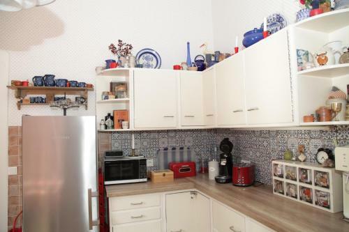 Rosie's Place: Furnished Apartment With Style