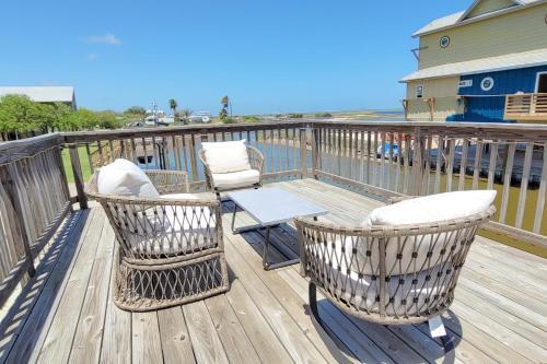 Flamingo Lagoon