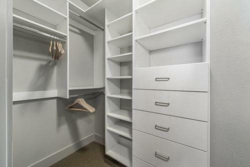 Bright Chic 2 Bedroom Apartment By Stay Gia