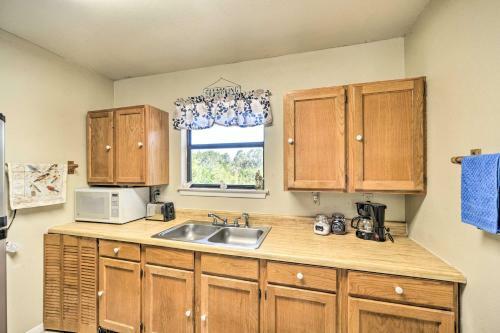 Quaint Kerrville Home Near Guadalupe River!