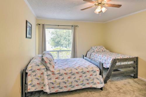 Lakefront Livingston Retreat With Fire Pits!