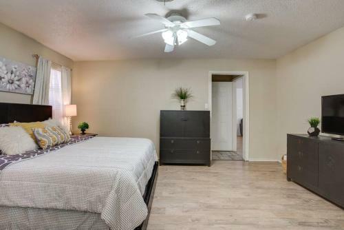 Scarlet Sunsets! 5 Bdrms Updated 3tv's Hot Tub!