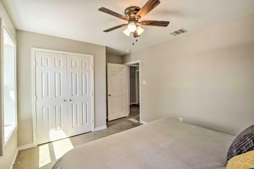 Spacious Palo Pinto Home Private Dock And Pool