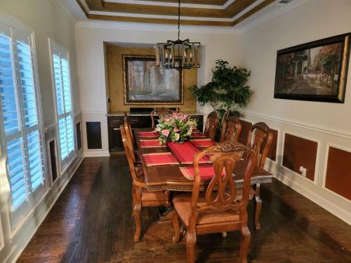 Newly Renovated Private Ranch Get-a-way