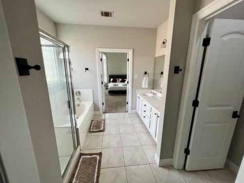 Getaway Home Near Kalahari & Dell Diamond