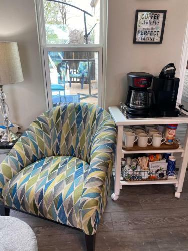 1925 New Charming Fr Bungalow By Riverwalk