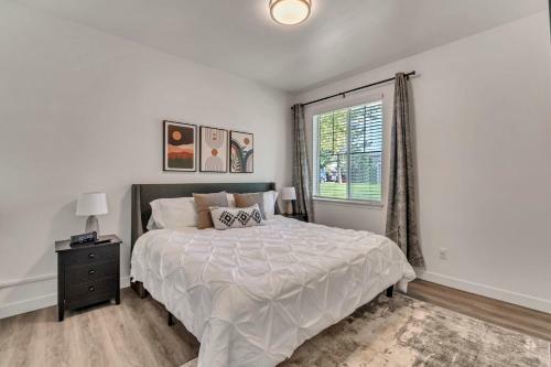 Apartamento Gorgeous Ground Floor Unit W Attached Garage