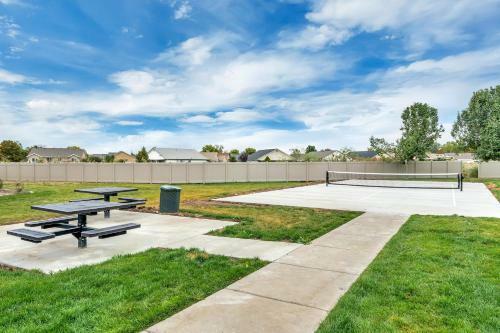 Apartamento Gorgeous Ground Floor Unit W Attached Garage