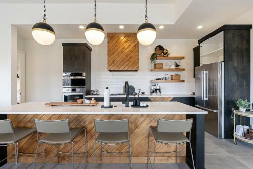 Modern Luxury Retreat At Copper Rock Golf Course