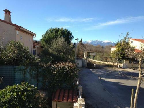 Charming Villa Near Med Pyrenees & Spanish Border