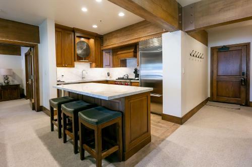 Luxury One Bedroom With Hot Tub Apartment Hotel