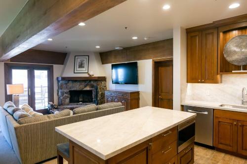 Luxury One Bedroom With Hot Tub Apartment Hotel