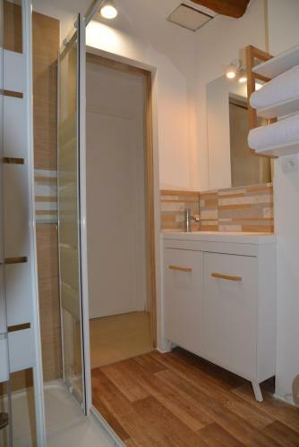 Hostal Dnj Aparthotel