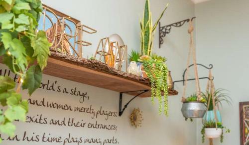 Apartamento The Bohemian Suite - Urban Boho ?self Check-in ?kitchen ?downtown ?netflix+