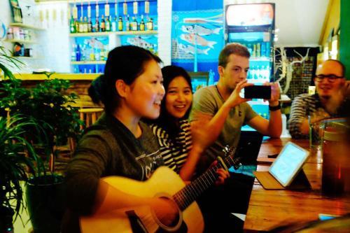 Luoyang Longmen Youth Hostel