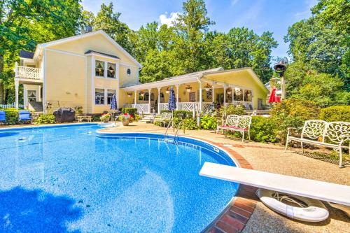 Apartamento Charming Woodbridge Apt With Porch And Gazebo!