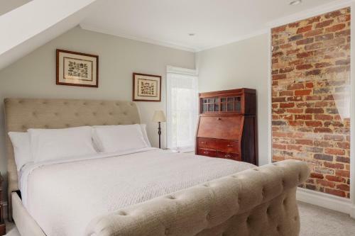 Posada Armistead House - Historic Victorian Inn