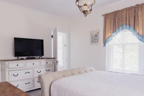 Posada Armistead House - Historic Victorian Inn