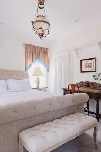 Posada Armistead House - Historic Victorian Inn