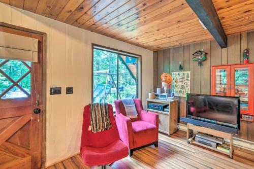 Resort Community Cabin By Mt Baker Ski Area!