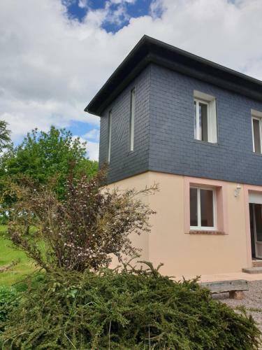 Charmante Maison Dans Un Parc De Pr�s De 3ha