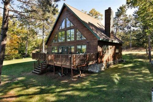 Lakefront A-frame Cabin, Year Round